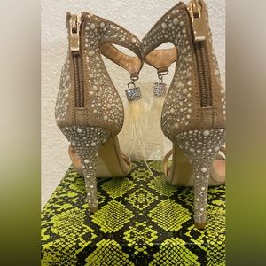 featherd heels